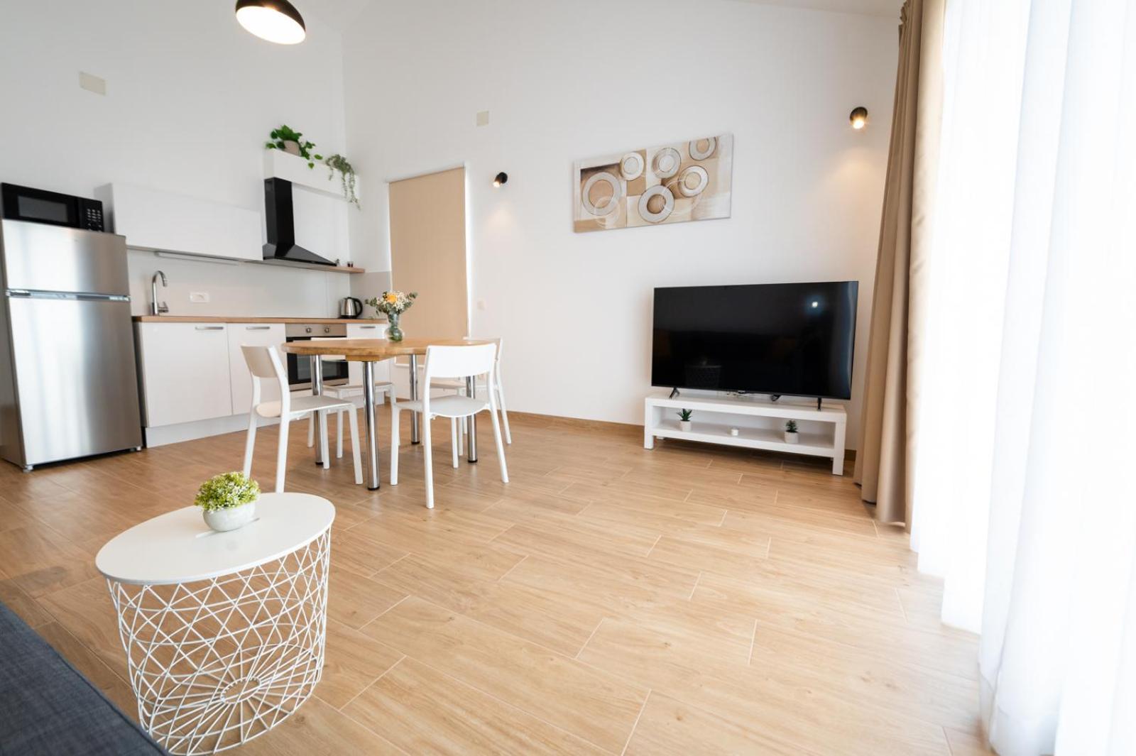 Apartments Piskulic Brodarica  Buitenkant foto